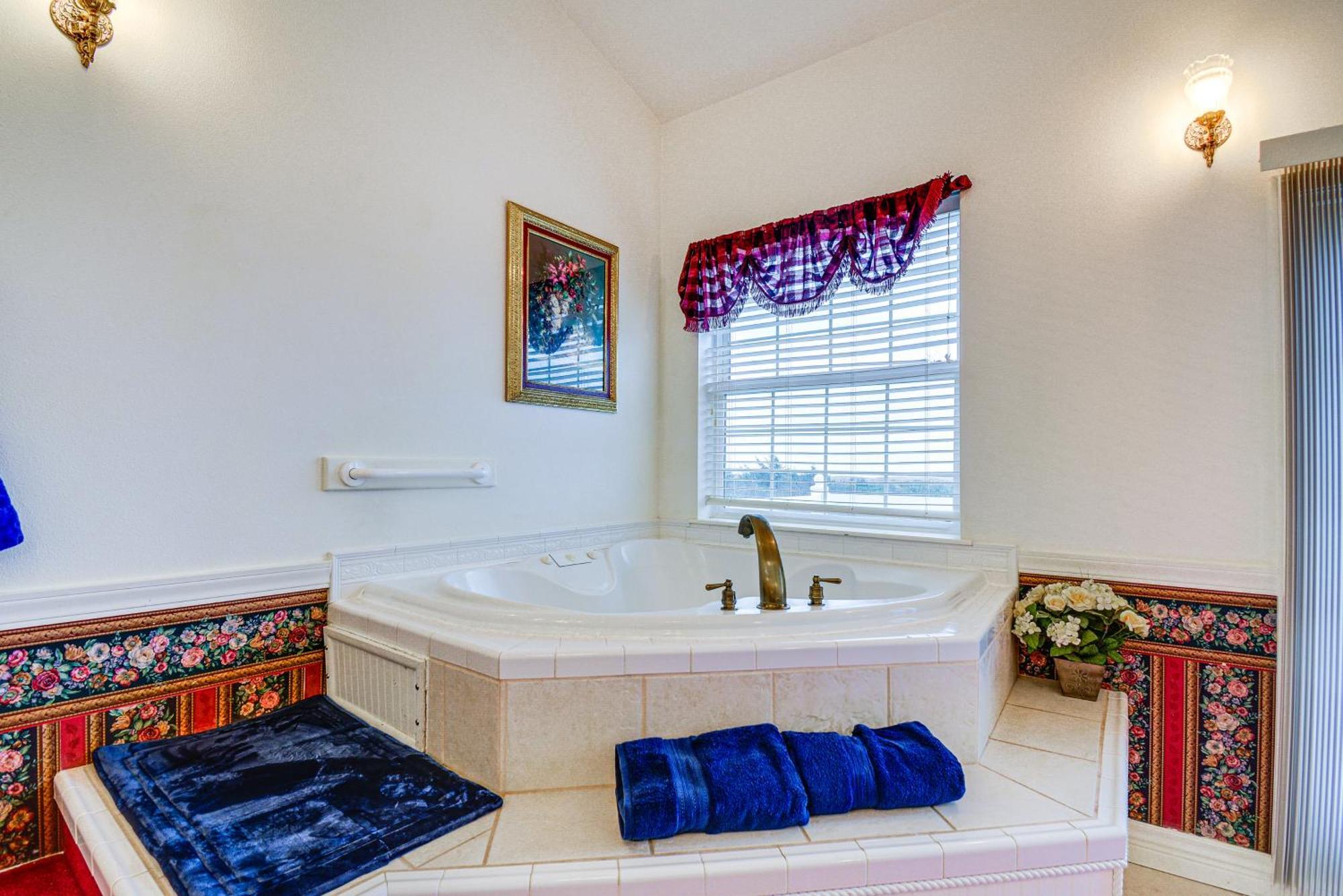 Ocean Shores Condo Rental With View - Walk To Beach! ภายนอก รูปภาพ